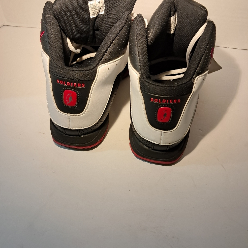 FM1182-UDY P. Miller Heart of Soldiers Soul Collection Mid Top Basketball Shoe. - Picture 2 of 16
